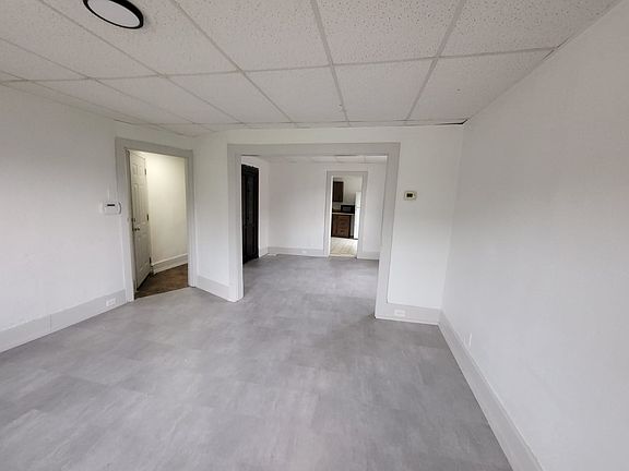 4th image of 456 Broadway Blvd APT 4