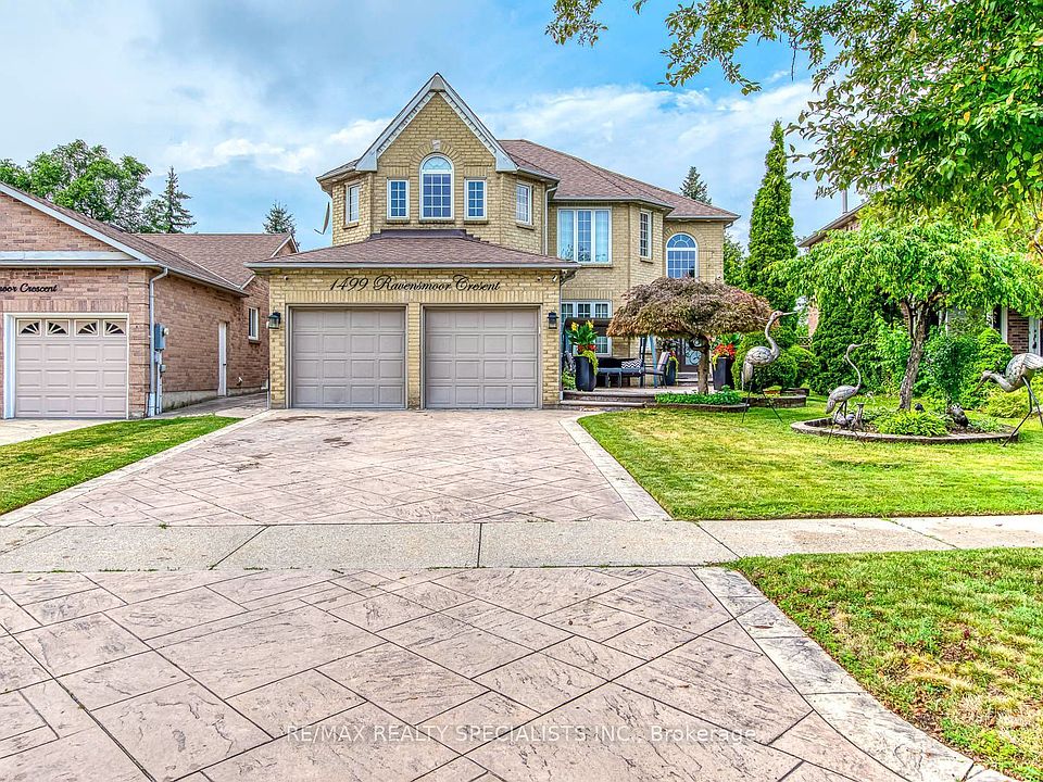 1st image of 1499 Ravensmoor Cres
