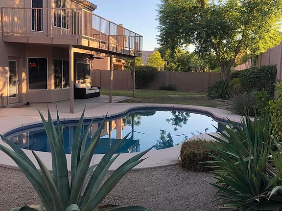 3rd image of 650 W Mountain Vista Dr