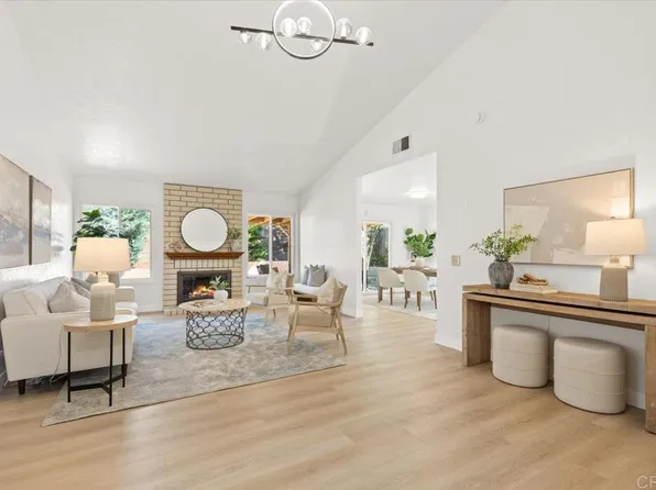 10306 Princess Joann Rd, Santee, CA 92071