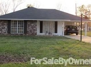 184 Hall Dr, Montgomery, LA 71454