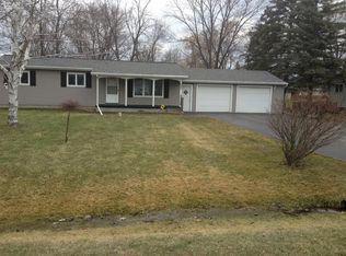 6197 Oriole Dr, Flint, MI 48506