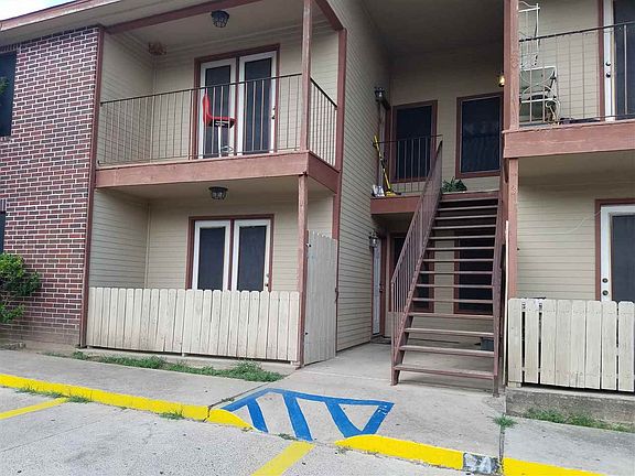 2nd image of 1111 Shiloh Dr #9A