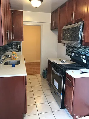 Rented by Oxford Property Group | media 32