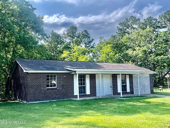 5th image of 2437 Linwood Dr