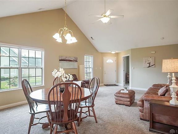 5th image of 6683 Lexington Pl N