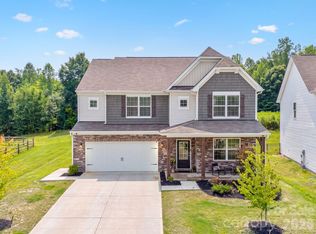 378 Kennerly Center Dr, Mooresville, NC 28115