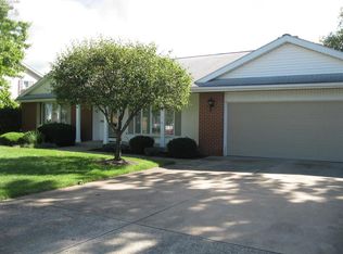 914 Goldenrod Dr, Bellevue, OH 44811