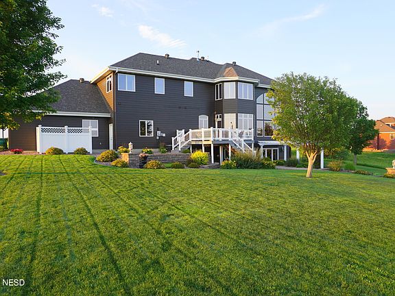 4th image of 2355 Grant Dr NW