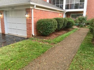 1103 Donard Park Ave, Louisville, KY 40218