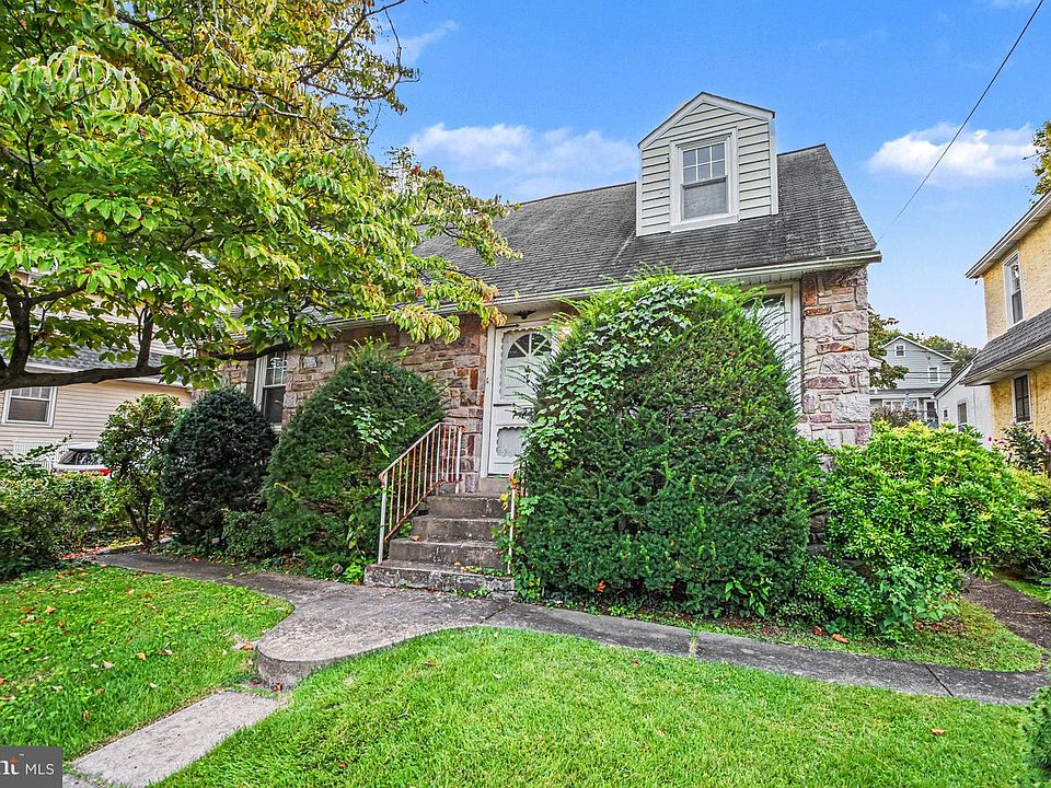 1st image of 308 Runnymede Ave