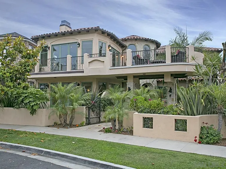 1150 Pine St — Photo 3