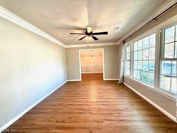3rd image of 1028 Ramsgate Ln