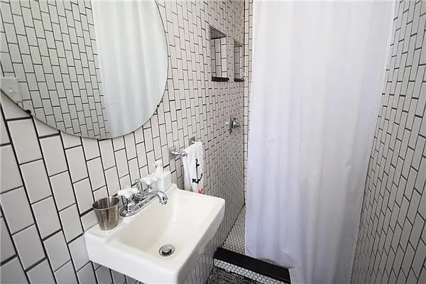 Sold by Bergen Basin Real Estate | media 38