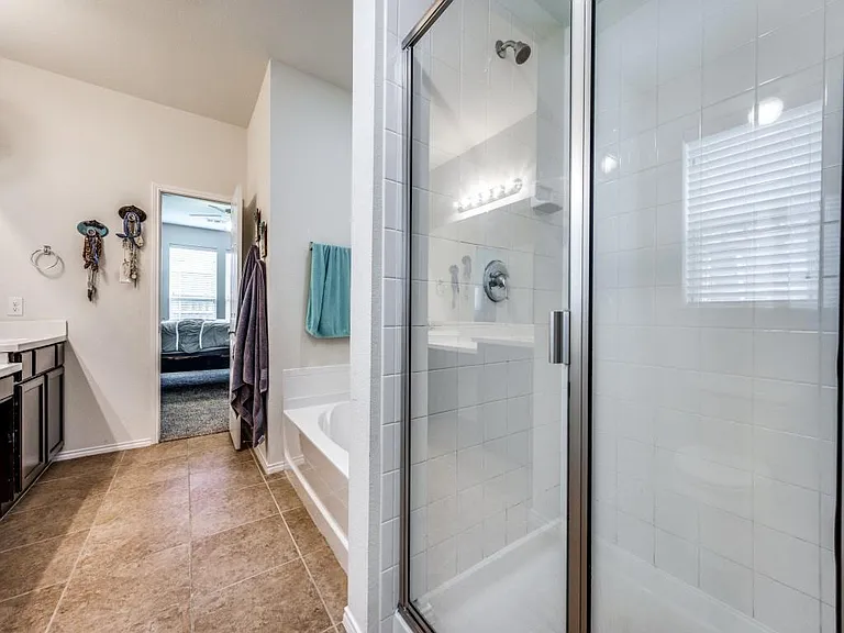1204 Barn Owl Dr — Photo 29