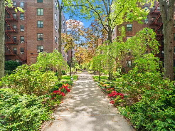 78-10 34th Avenue 6A image 13 of 14