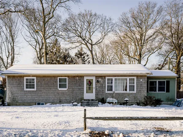 150 Wavecrest Drive, Mastic Beach, NY 11951