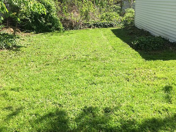 3rd image of 4083 E 106th St