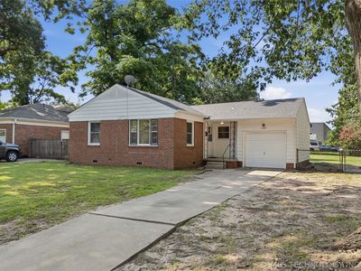 1126 E 49th Pl, Tulsa, OK, 74105