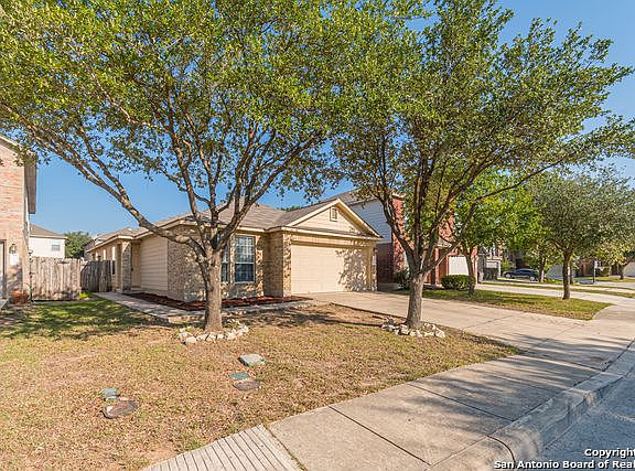 3rd image of 10123 Roseangel Ln