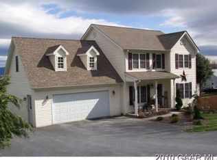 55 Overlook Ln, Mount Sidney, VA 24467