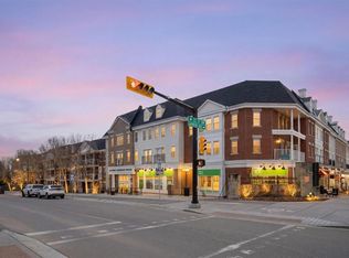 2233 N 34th Ave SW #116, Calgary, AB T2T 6N2