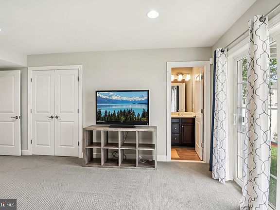 5th image of 9926 Whitemoss Dr