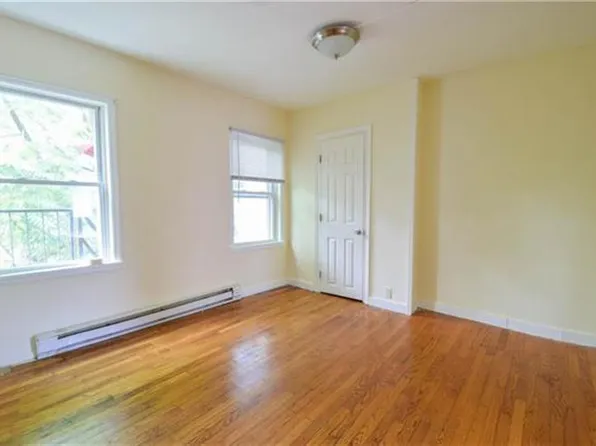 155 Chambers St, Newburgh, NY 12550