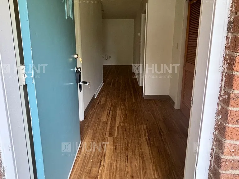 375 W Laurel Bay Blvd — Photo 5