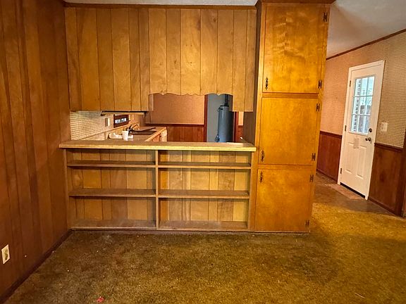 5th image of 705 Church Rd
