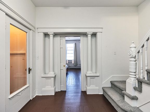 3rd image of 133 Main St #2A