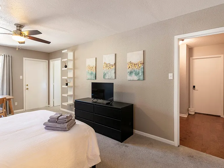 1711 Deerfield Dr — Photo 25