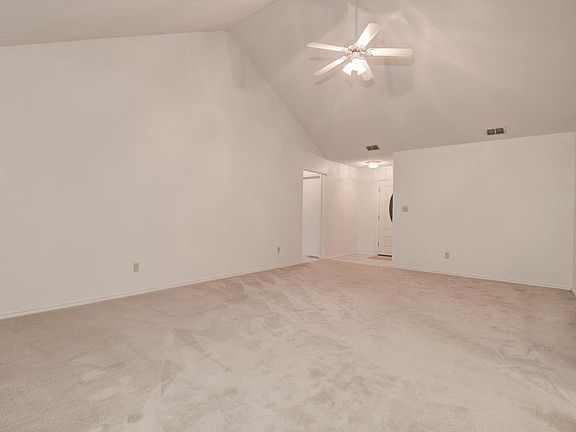 3rd image of 1920 Cornell Ave