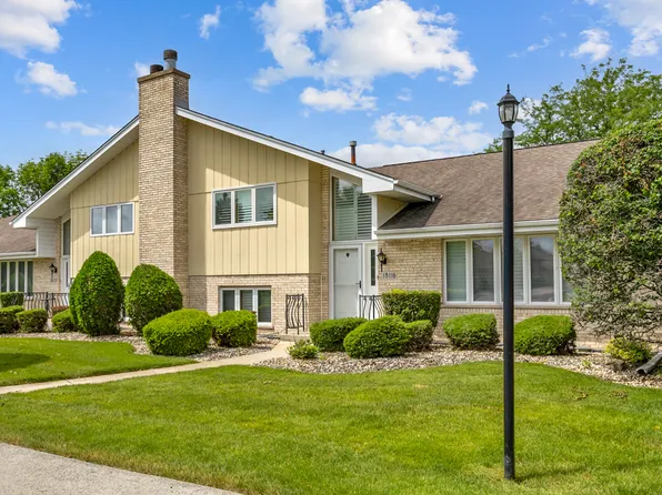 18116 John Charles Dr, Orland Park, IL 60467
