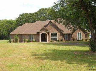 372 County Road 3245, Mount Pleasant, TX 75455