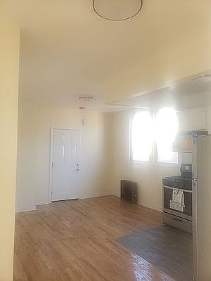 3rd image of 4154 Bronxwood Ave APT 2R