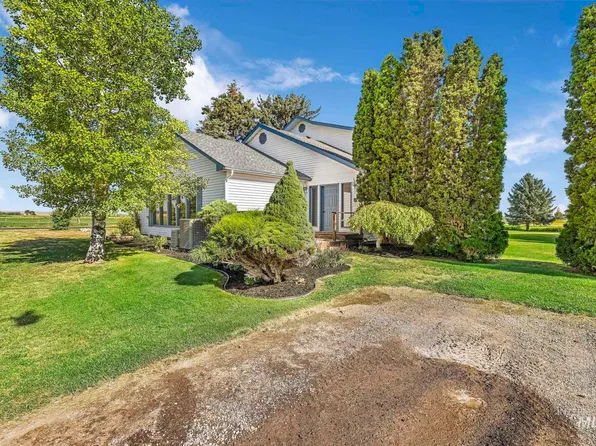 3492 N 900 E, Castleford, ID 83321