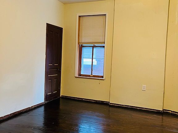3rd image of 3830 Louisiana Ave Floor 2