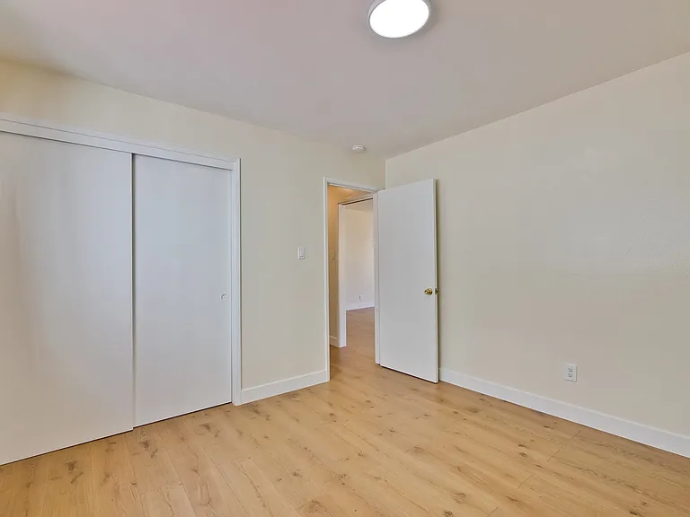 2908 Birdsall Ave #2908 — Photo 19