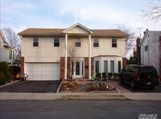 2624 Rachel St, Bellmore, NY 11710