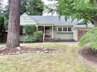 9944 NE Shaver St, Portland, OR 97220