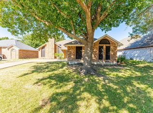 111 N Winding Oaks Dr, Wylie, TX 75098