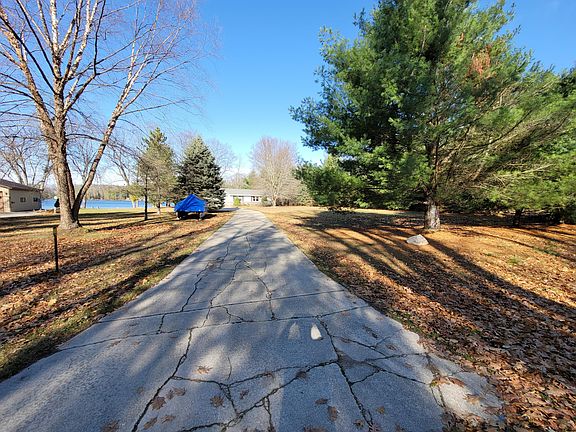 3rd image of 8324 W Blue Gill Dr