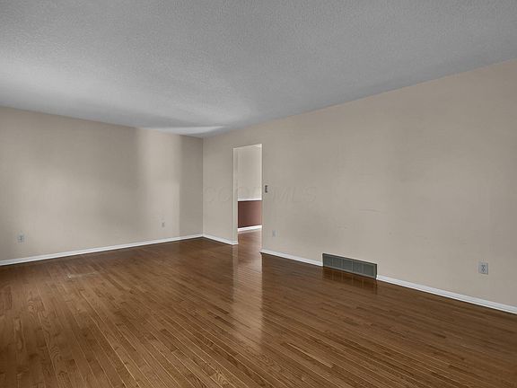 5th image of 167 Wildwood Dr