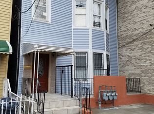 1533 Glover St, Bronx, NY 10462