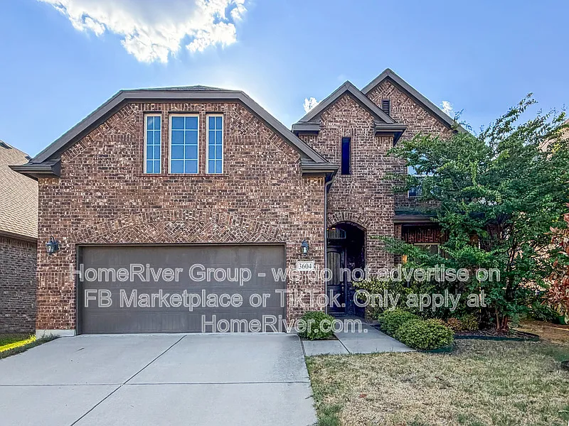 4 bed, 2.5 bath, 2534 sqft, $2,850 — Photo 1