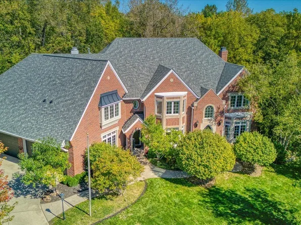 13855 Coldwater Dr, Carmel, IN 46032