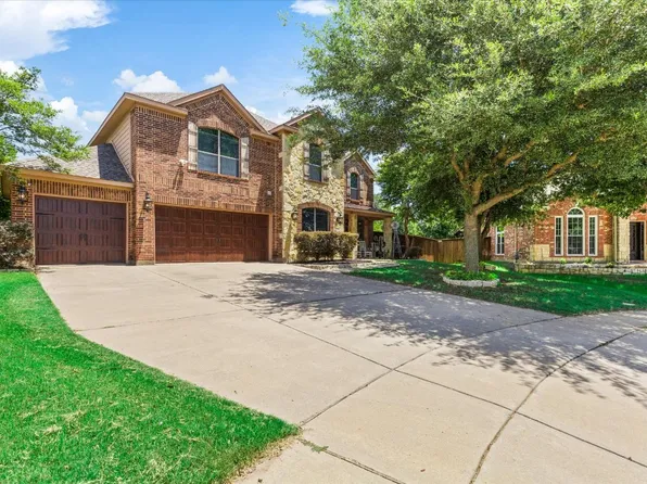 1209 Latta Pl E, Burleson, TX 76028