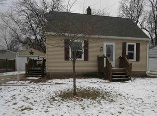 214 E End Ave, Evansdale, IA 50707