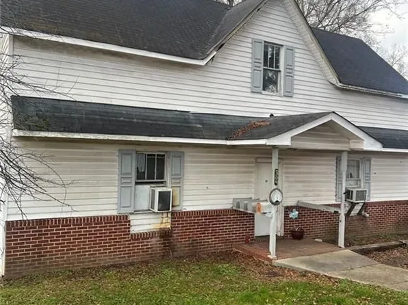304 S Cherokee St, La Fayette, GA 30728